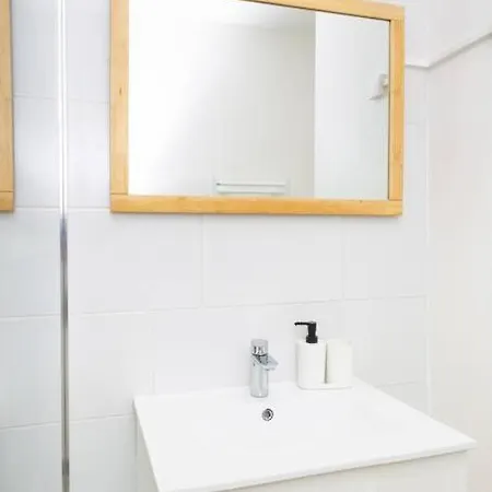 Moderne Et Tropical 15 Min Paris شقة
